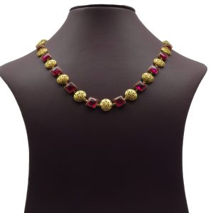 Akhila Ruby Necklace – Beaded