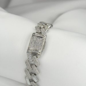 Stone Studded Link Bracelet