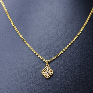 Minimal Pendant – Elegant Wear