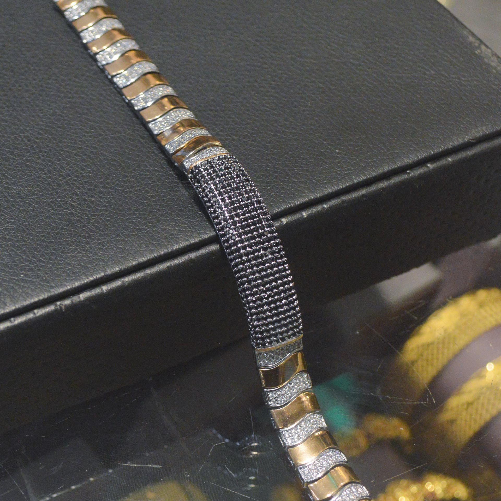 Dual Tone Bracelet – Premium Wear - Image 3