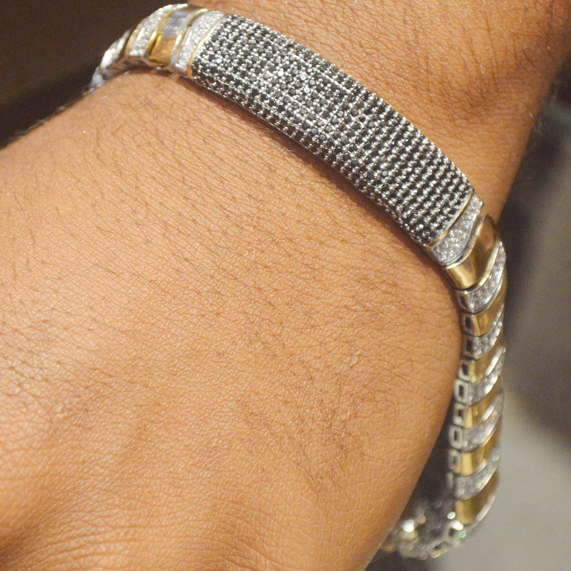 Dual Tone Bracelet – Premium Wear - Image 4
